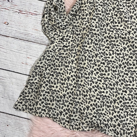 NWT Scotch and Soda short flowy dress with smock and frill detail - Picture 10 of 11